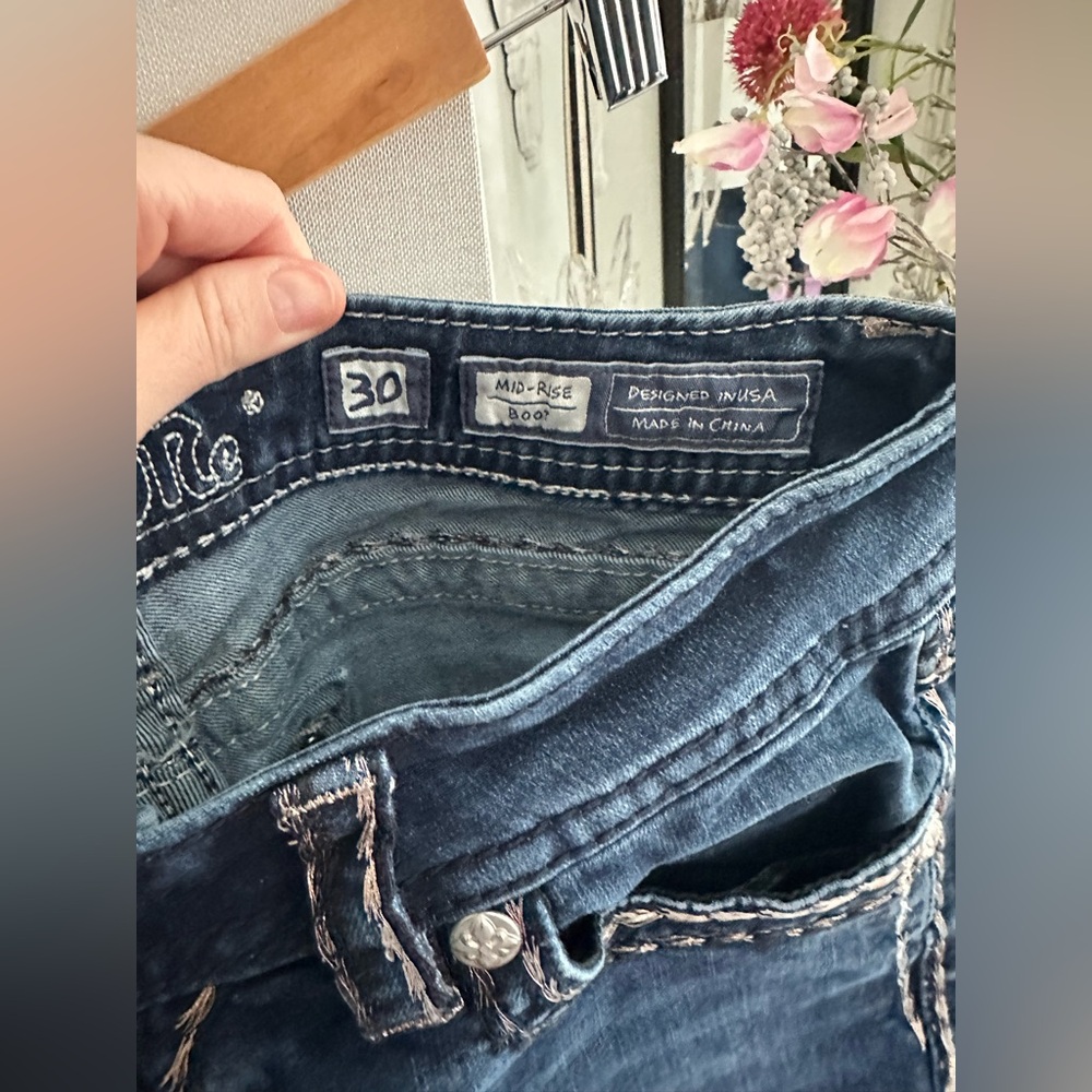 Miss Me Mis Rise Boot Cut Jeans - Picture 6 of 10